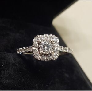 New solitaire diamond wedding ring 10k